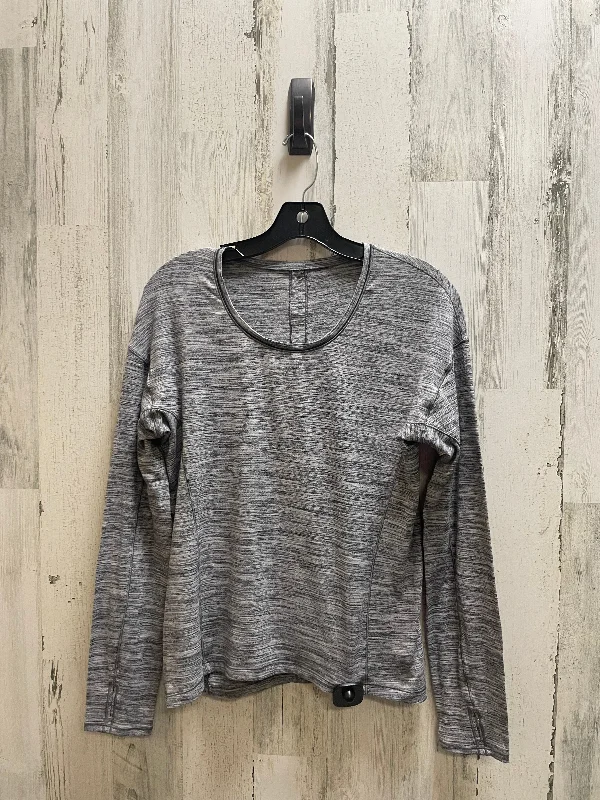 Athletic Top Long Sleeve Crewneck By Lululemon In Grey, Size: M