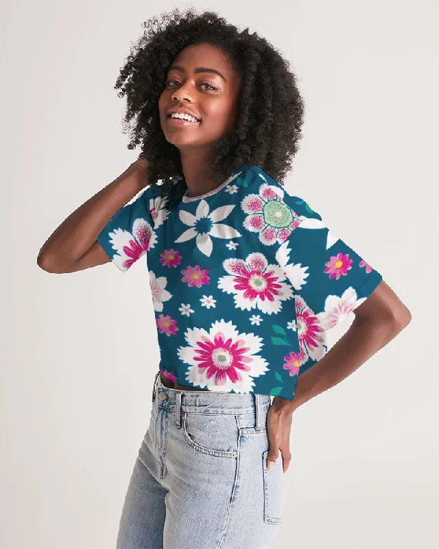 Beautiful floral pattern Women's All-Over Print Lounge Cropped Tee